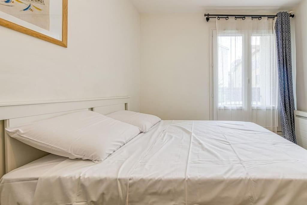 Centre Grenoble, Charmant, Avec Une Chambre エクステリア 写真