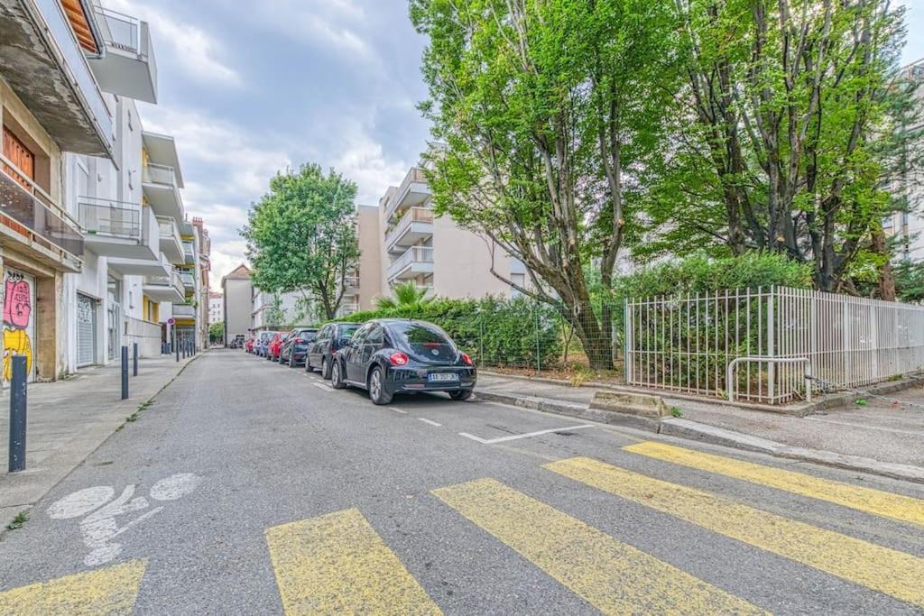 Centre Grenoble, Charmant, Avec Une Chambre エクステリア 写真